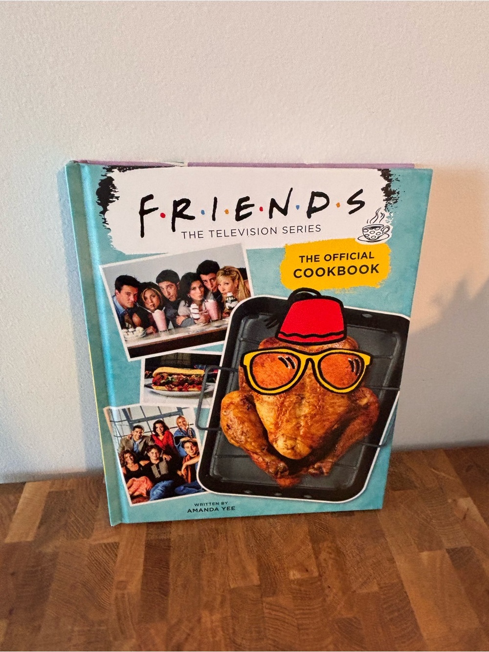 Friends Official Cookbook Hard Cover Like New